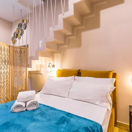 Apartman Golden Terrace At Historical Center By Napoliapartments