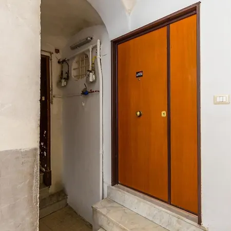 Apartman Golden Terrace At Historical Center By Napoliapartments *
