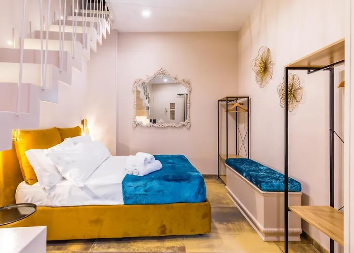 Golden Terrace At Historical Center By Napoliapartments דירה נאפולי